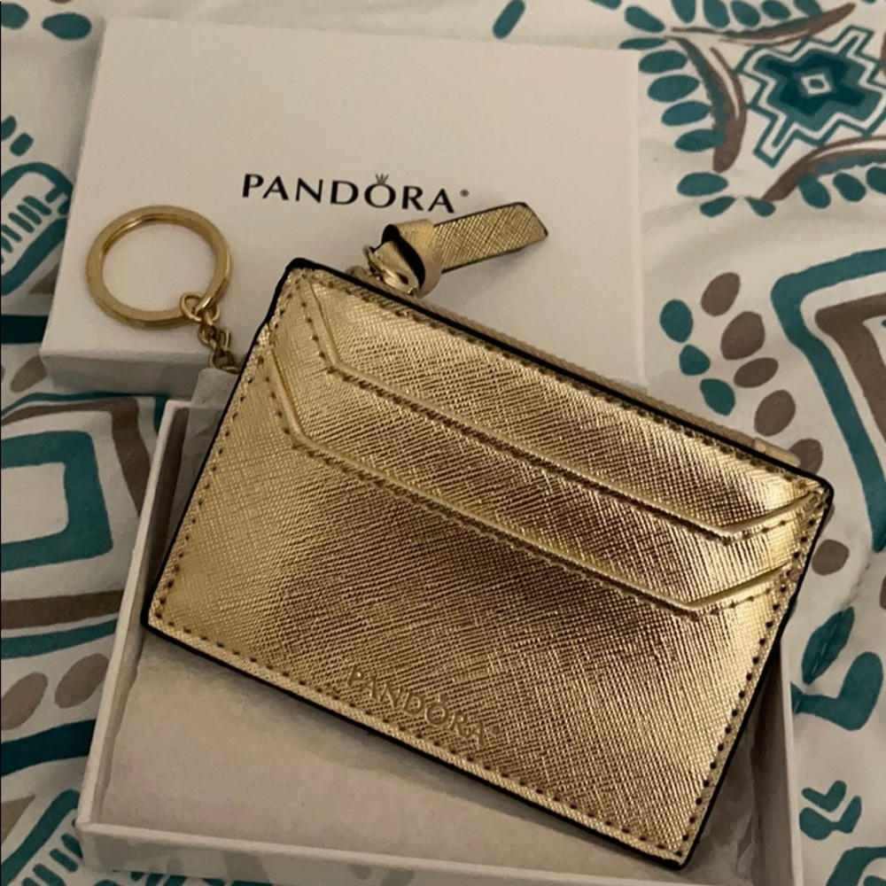 Pandora Cardholder